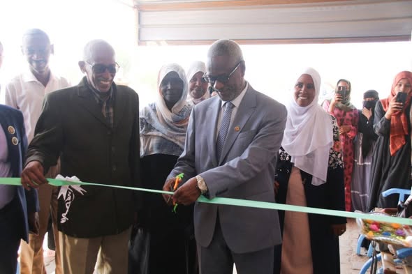 مدير جامعة الجزيرة يفتتح معارض الدفعة (46) بكلية العلوم الطبية التطبيقية بمجمع الرازي