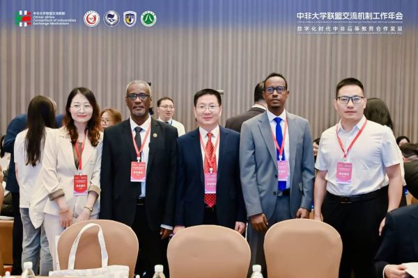 تبادل وتعاون بحثي بين جامعة الجزيرة و جامعه شاندونق نورمال -الصين