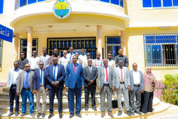 زيادة مدير جامعة الجزيرة بروفسر صلاح الدين محمد العربي إلى جامعة  شاندونق نورمال -الصين