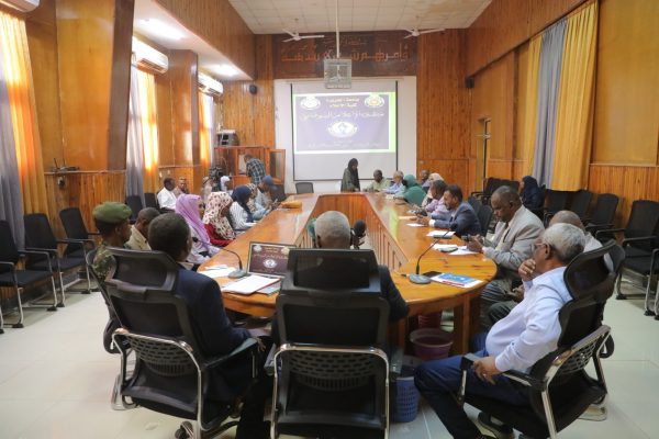 The Media Forum at University of Gezira launches a national debate to redefine the role of media in the transitional phase.
